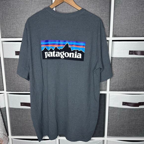Patagonia Men P6 Logo Responsibili Tee T-Shirt Grey PlumeSize XXL - Picture 3 of 10